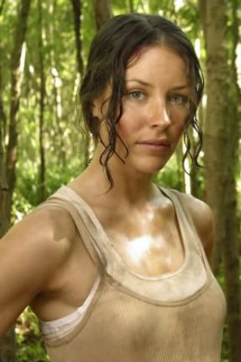 Kate après une scène ds laquelle elle a joué par terre sous la  pluie