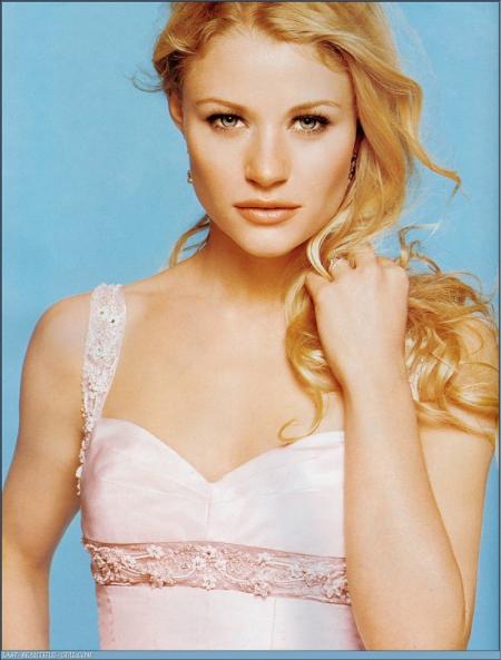Emilie de Ravin